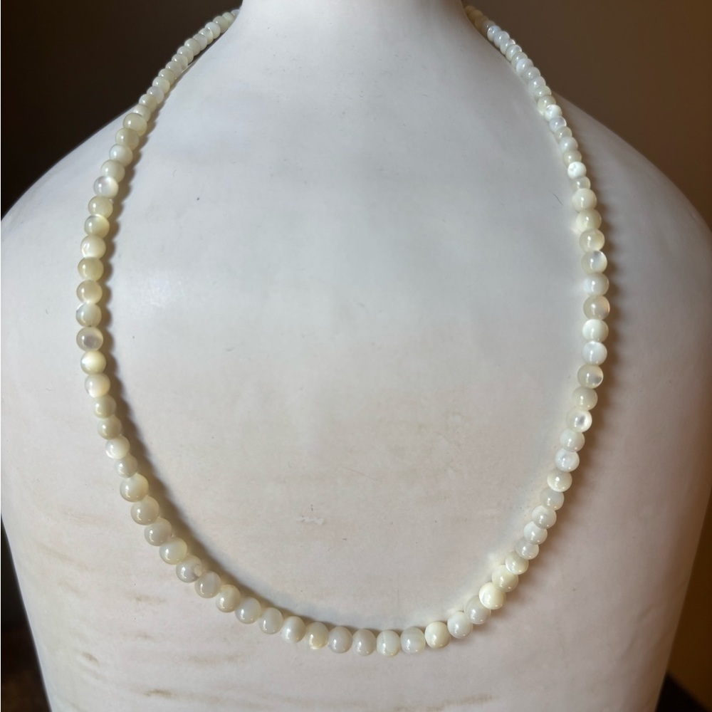 Mine Finds by Jay King DTR Australian Mother-of-Pearl Necklace (P)